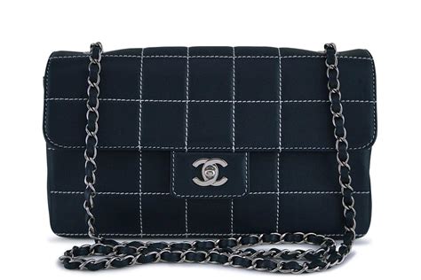 chanel single flap with contrast stitching|Chanel flap style.